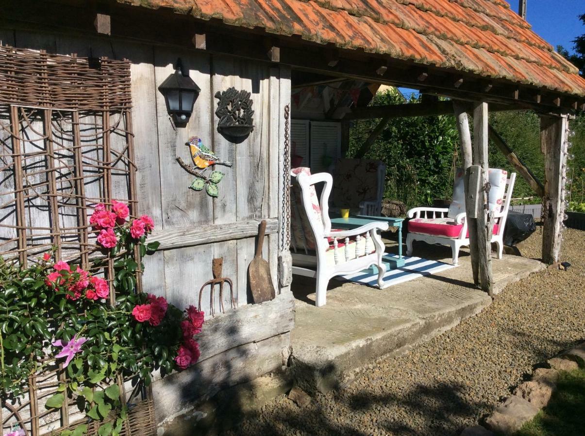 Maison Mai Or La Petite Maison Mai Or La Petite Grange Or All Three La Chapelle-Uree Luaran gambar